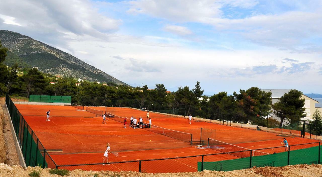 Bretanide Sport & Wellness Resort Bol Dış mekan fotoğraf