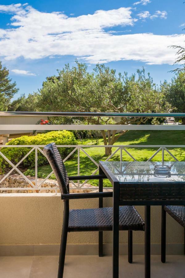 Bretanide Sport & Wellness Resort Bol Dış mekan fotoğraf